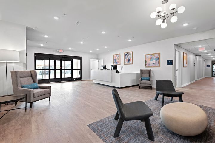 Hotel Interior 4 of 40