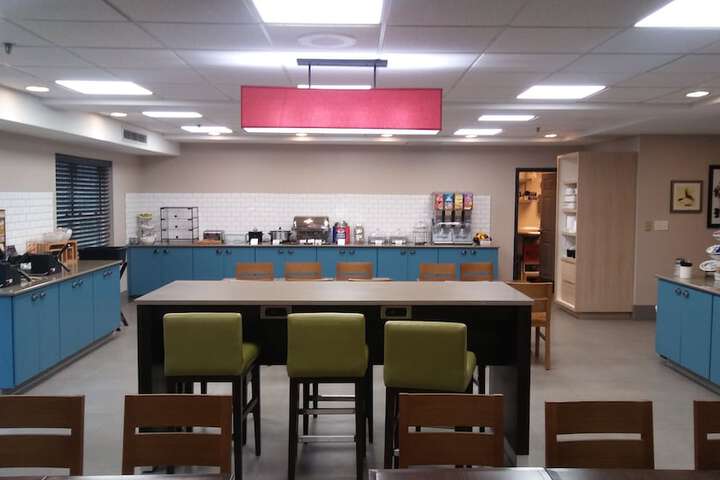 Breakfast area