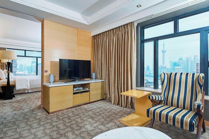Room 45 of 132