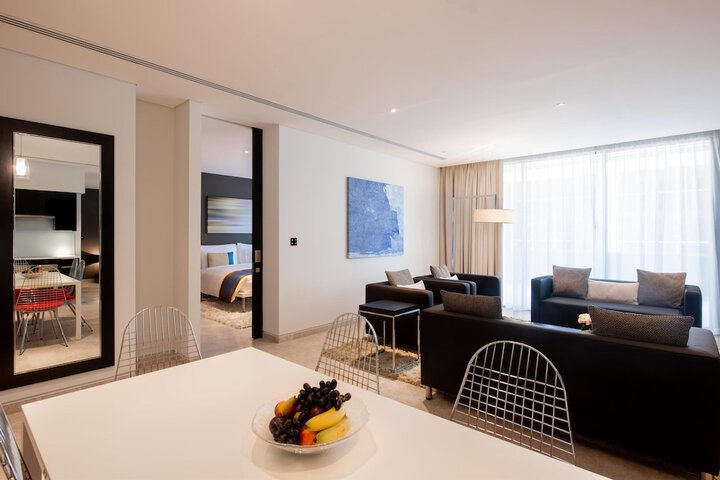 Room 46 of 254