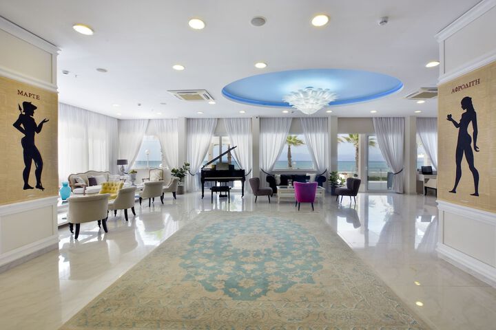 Hotel Interior 5 of 108