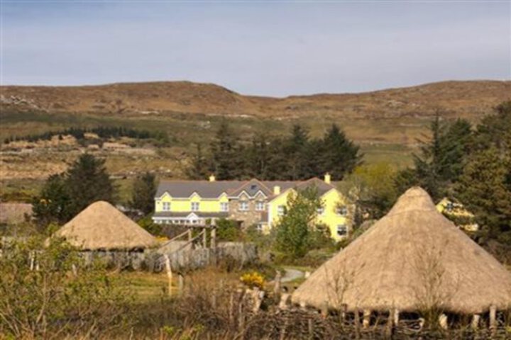 DAN O HARA FARMHOUSE