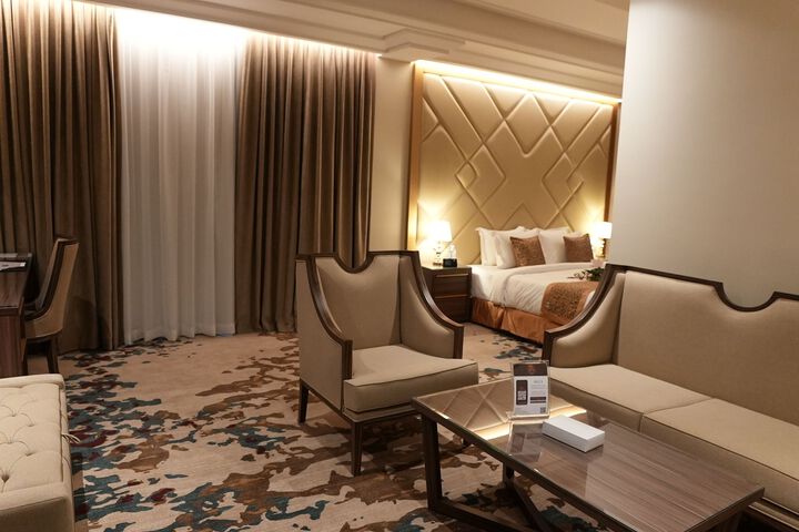 Room 26 of 28