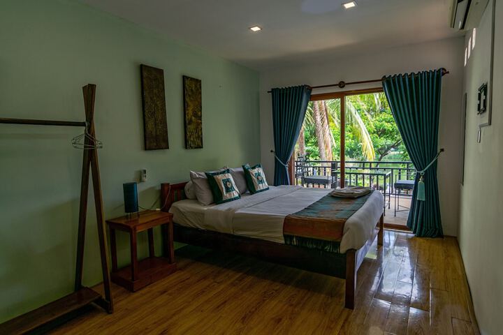Room 3 of 26