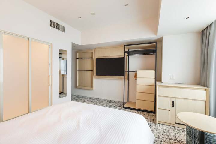 Room 10 of 53