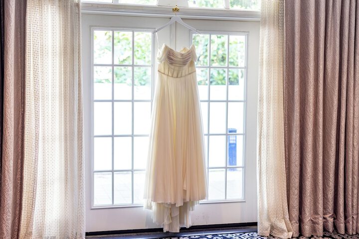 Indoor wedding