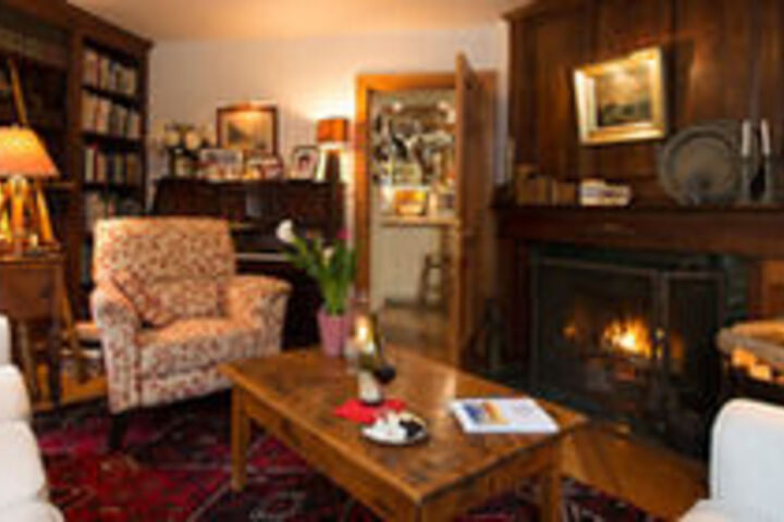 Hotel Interior 7 of 21