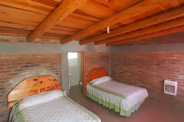 Room 3 of 7