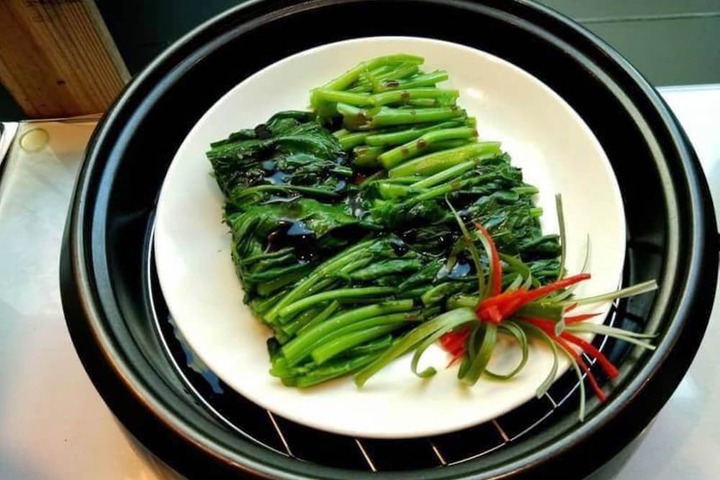 Dining 66 of 78
