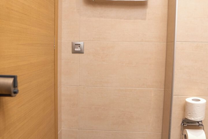 Room 87 of 105