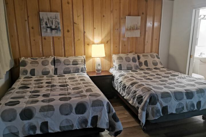 Room 22 of 80