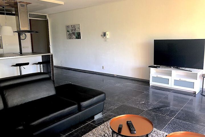 Room 3 of 18