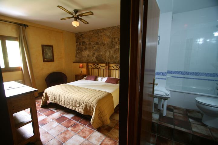 Room 14 of 61