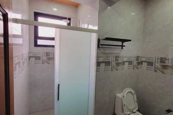 Hotel 5 of 7