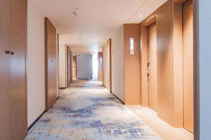 Echarm Hotel Wuhan Keting Polar Ocean World