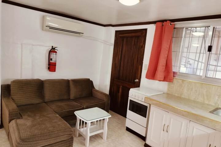 Room 43 of 141