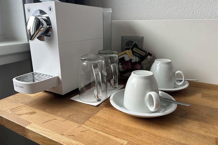 Breakfast/Coffee Service 70 of 91