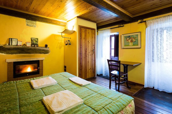 Room 5 of 35