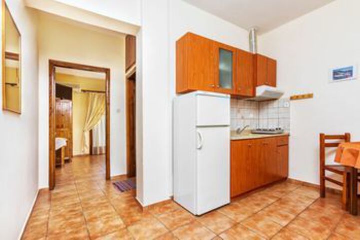 Room 17 of 26