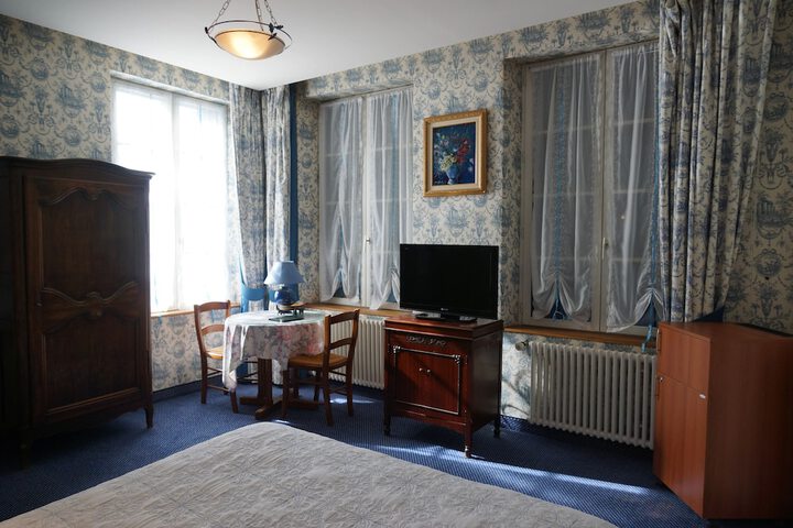 Room 14 of 38