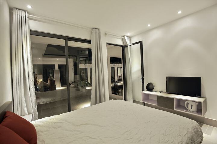 Room 8 of 57