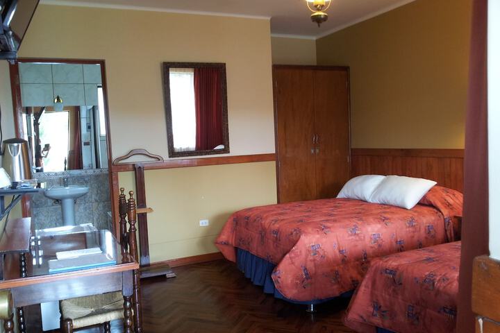 Room 6 of 54