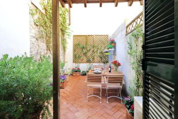Terrace/Patio 22 of 27