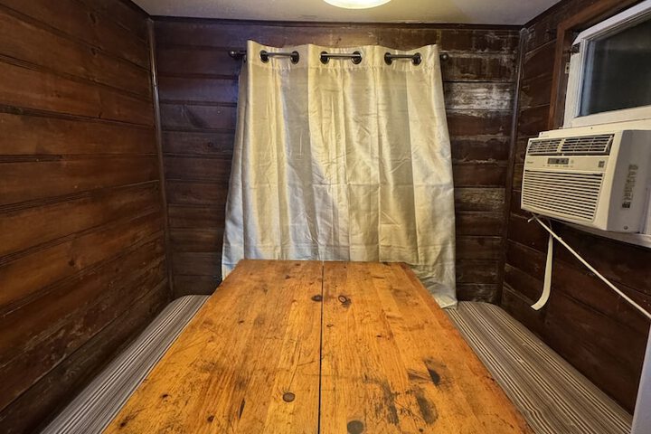 Room 15 of 52
