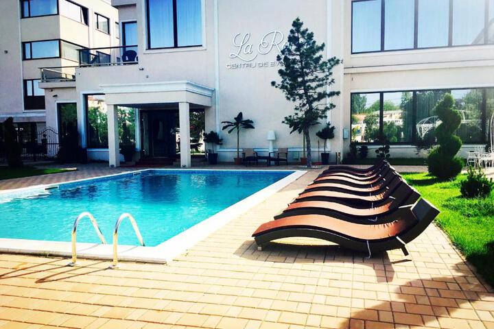 La Rocca Boutique Hotel