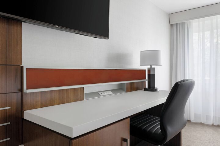 2 Double Beds (6 of 6)