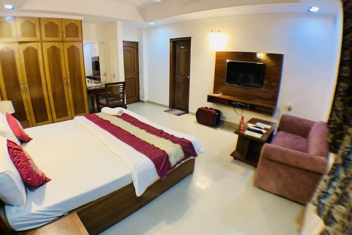 Room 10 of 71