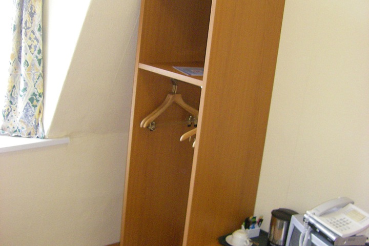 Room 41 of 55