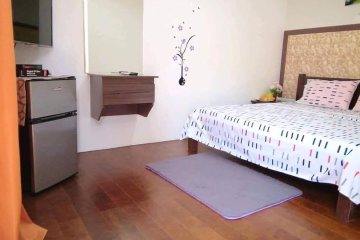 Room 5 of 25