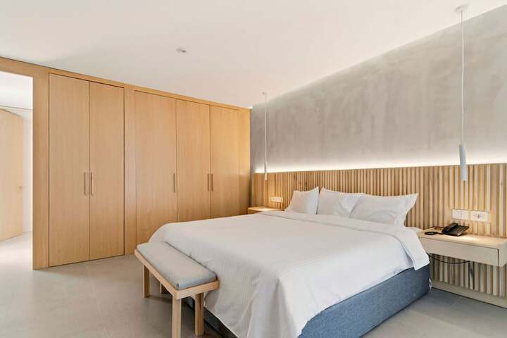 Room 29 of 90