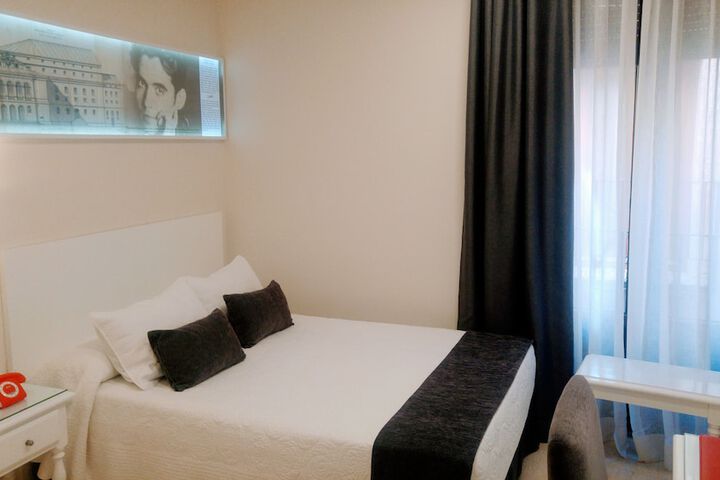 Room 18 of 47