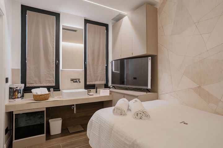 Room 47 of 117