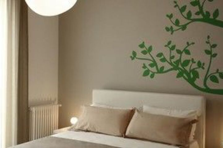 Room 14 of 23