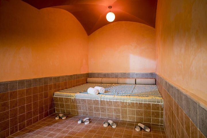 Spa 13 of 19