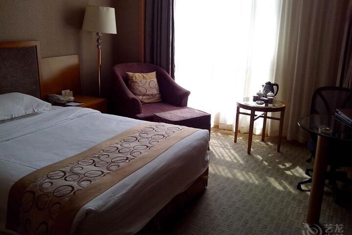 Room 19 of 75