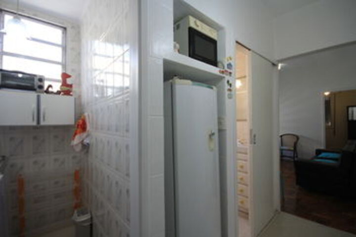 Room 9 of 19