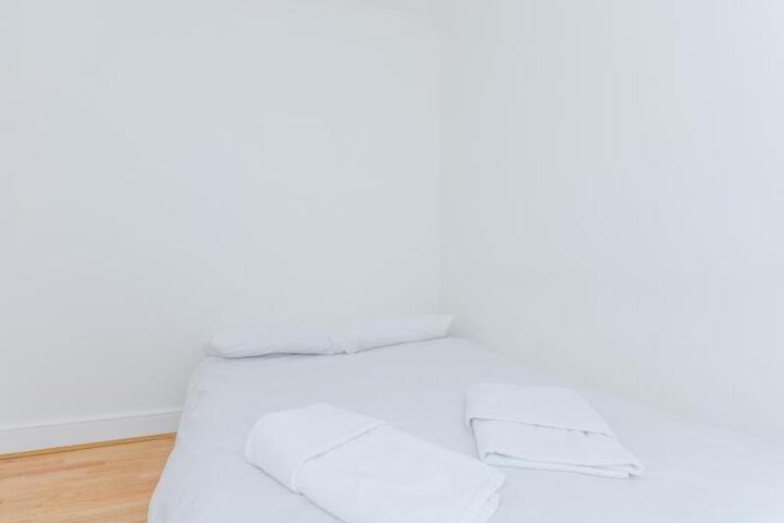 Fg Property Kensington Beaumont Crescent