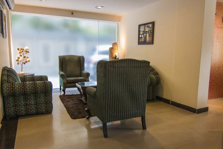 Guest Lobby