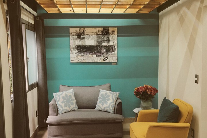 Room 35 of 65
