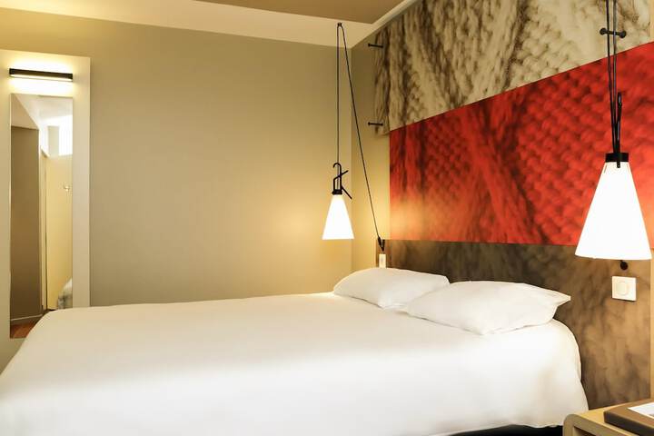 Room 10 of 59