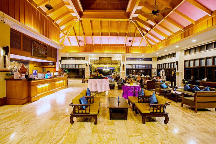 Guest Lobby