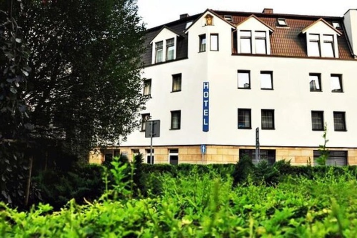 Hotel 88 of 89