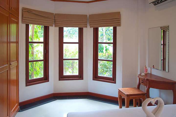 Room 3 of 72