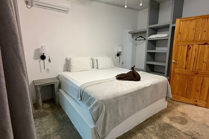 Room 14 of 51