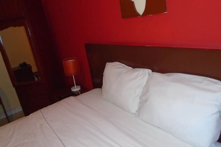 Room 14 of 109