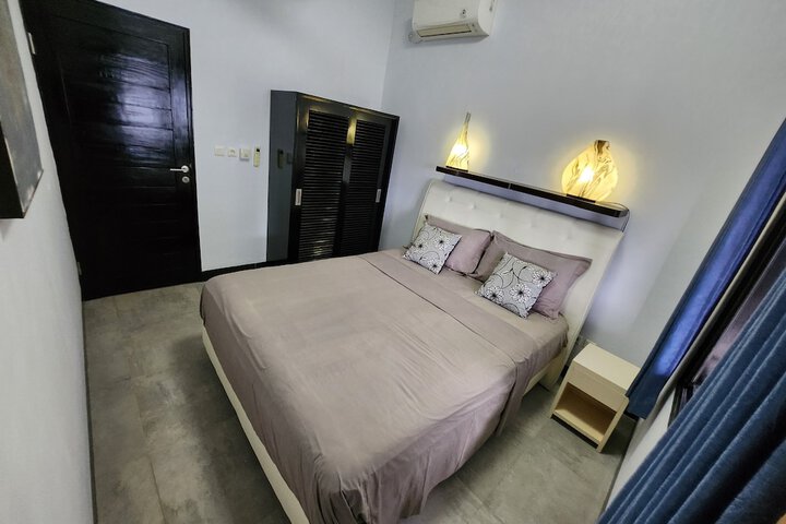 Room 37 of 111